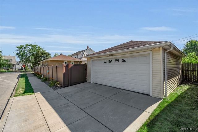 199 Mckinley Avenue, Tonawanda, NY 14217