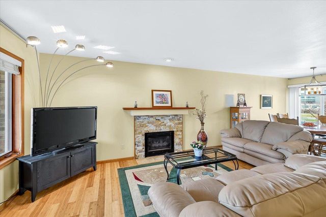 453 Cherry Hill Drive, Madison, WI 53717