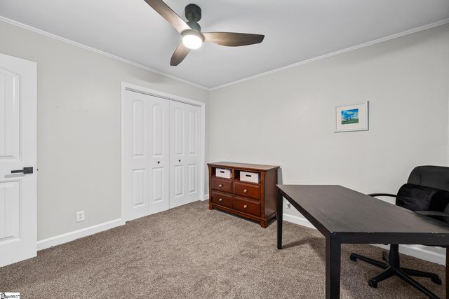 208 Pinewood Drive, Taylors, SC 29687