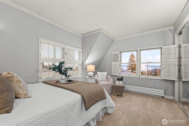 2205 N Tacoma Avenue, Tacoma, WA 98403