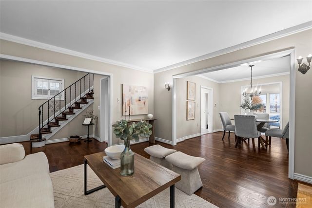 2205 N Tacoma Avenue, Tacoma, WA 98403