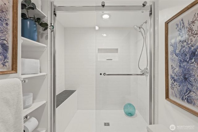 2205 N Tacoma Avenue, Tacoma, WA 98403