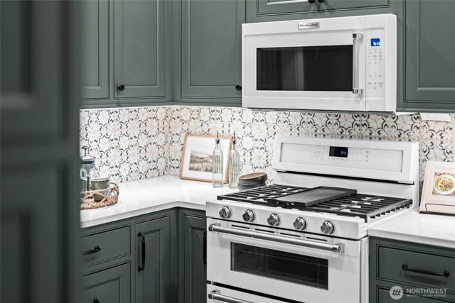 2205 N Tacoma Avenue, Tacoma, WA 98403