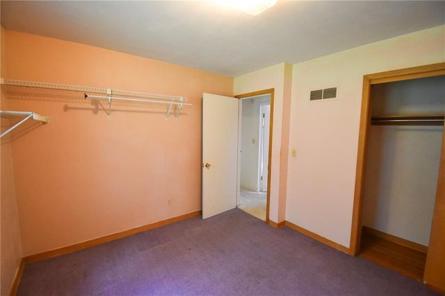 7301 W 89th Street, Overland Park, KS 66212