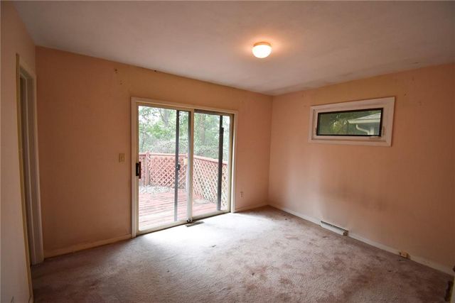 7301 W 89th Street, Overland Park, KS 66212