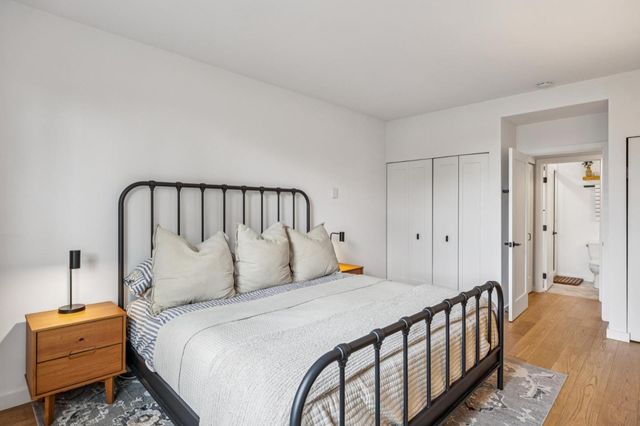 1515 Arc Way 105, Burlingame, CA 94010