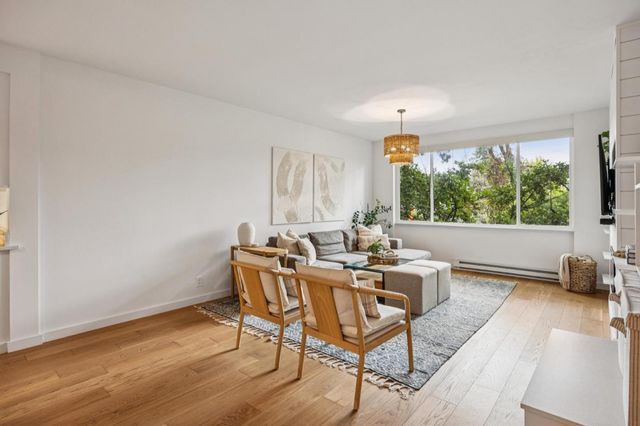 1515 Arc Way 105, Burlingame, CA 94010