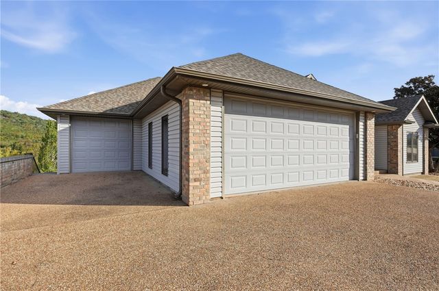 52 Bandy Drive, Holiday Island, AR 72631