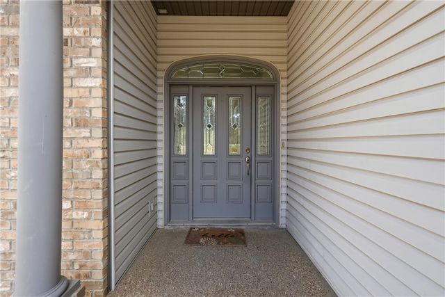 52 Bandy Drive, Holiday Island, AR 72631
