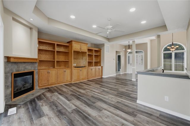 52 Bandy Drive, Holiday Island, AR 72631