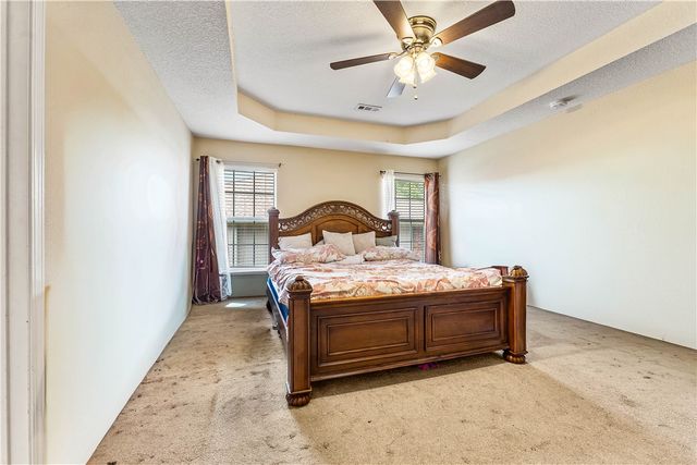 1704 S 22nd Street, Rogers, AR 72758