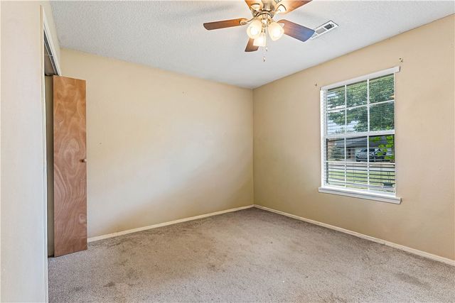 1704 S 22nd Street, Rogers, AR 72758