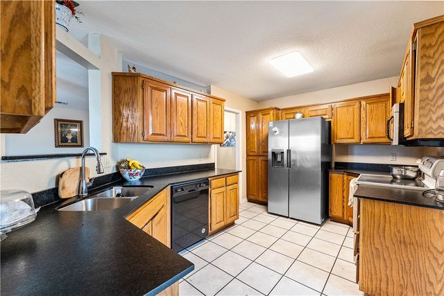 1704 S 22nd Street, Rogers, AR 72758