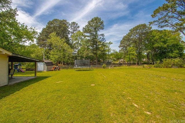 1102 N Shady Lane, Benton, AR 72015