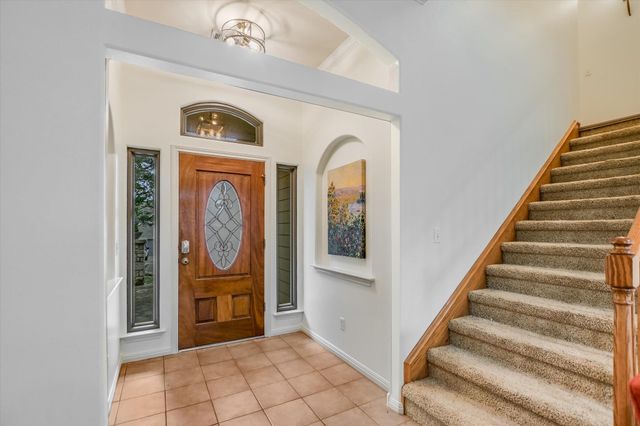 12 Springwood CIR, Wimberley, TX 78676