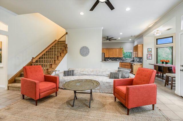 12 Springwood CIR, Wimberley, TX 78676