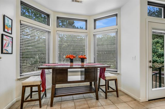 12 Springwood CIR, Wimberley, TX 78676