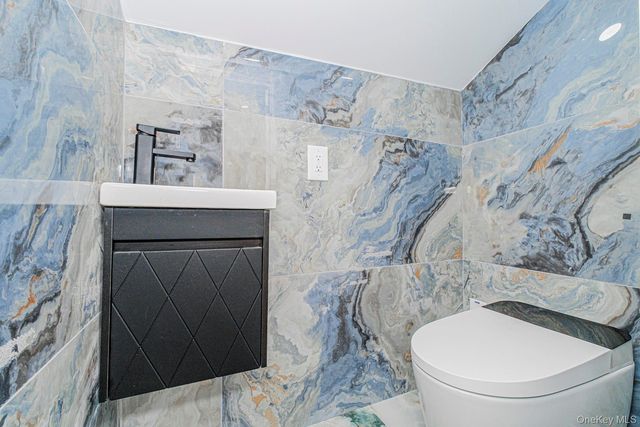1517 Brooklyn Avenue, Brooklyn, NY 11210