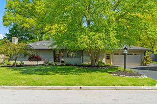 2690 Donna Drive, Upper Arlington, OH 43220