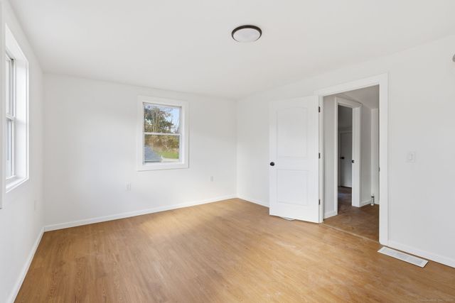 18 Pautipaug Hill Road, Sprague, CT 06330