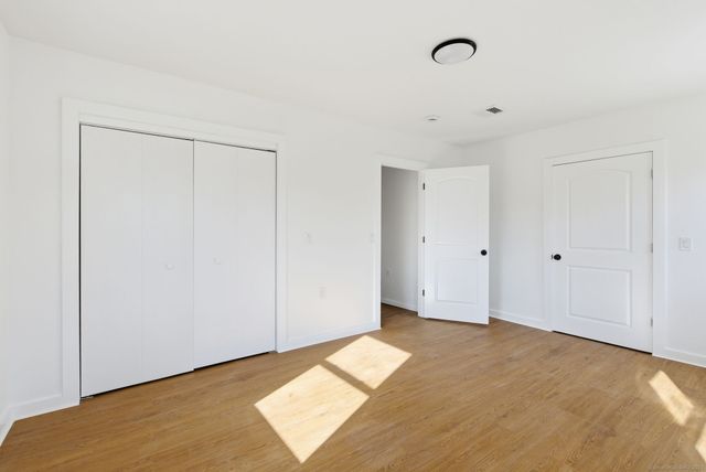 18 Pautipaug Hill Road, Sprague, CT 06330