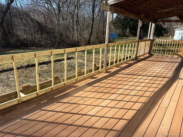 18 Pautipaug Hill Road, Sprague, CT 06330