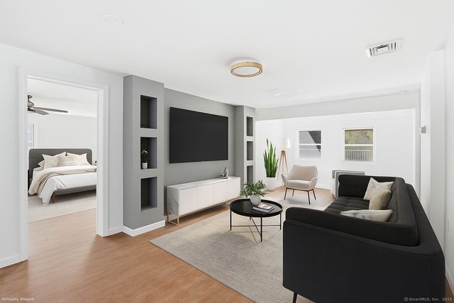 18 Pautipaug Hill Road, Sprague, CT 06330