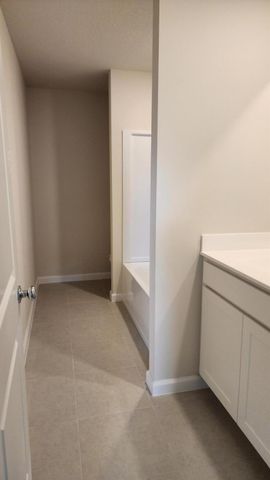 799 Carlyle Way, Fort Pierce, FL 34947