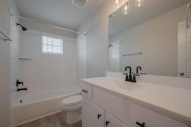 323 Palero Path, Brookshire, TX 77423