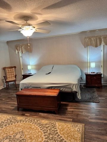 1682 Heritage Drive, Manning, SC 29102