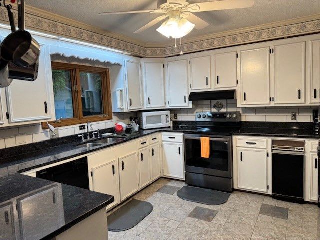 1682 Heritage Drive, Manning, SC 29102