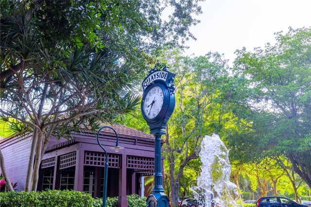 1000 Quayside Ter 408, Miami, FL 33138