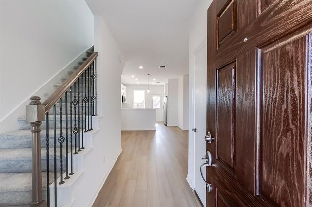 109 Bridge Deck LOOP, Kyle, TX 78640