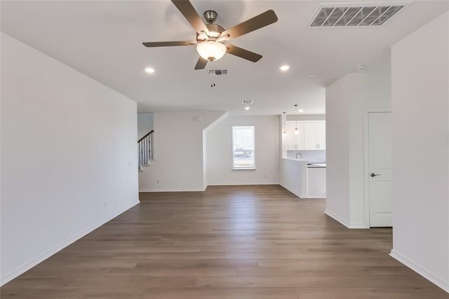 109 Bridge Deck LOOP, Kyle, TX 78640