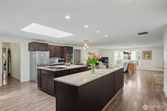 4020 N Vassault Street, Tacoma, WA 98407