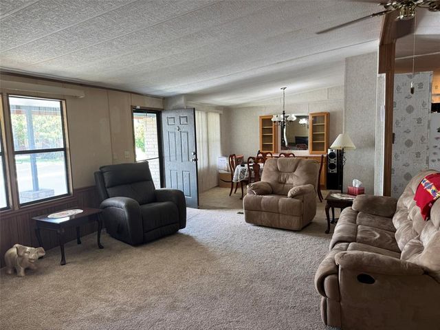 34300 COUNTRYSIDE DRIVE, Wesley Chapel, FL 33543
