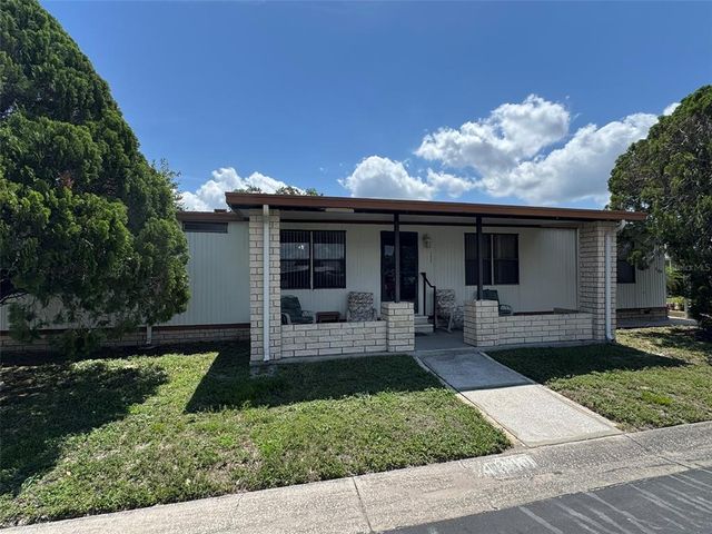 34300 COUNTRYSIDE DRIVE, Wesley Chapel, FL 33543