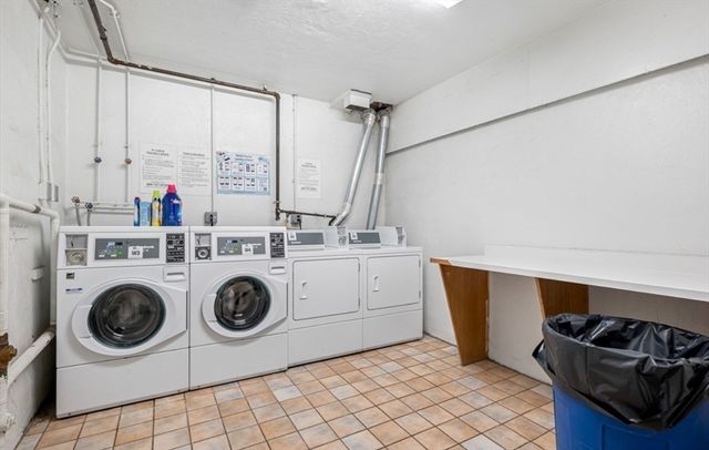 302 Boston Post Rd E B15, Marlborough, MA 01752