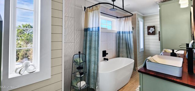 113 Sea Oaks Boulevard, Long Beach, MS 39560