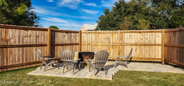 113 Sea Oaks Boulevard, Long Beach, MS 39560