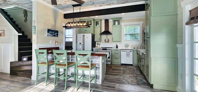 113 Sea Oaks Boulevard, Long Beach, MS 39560