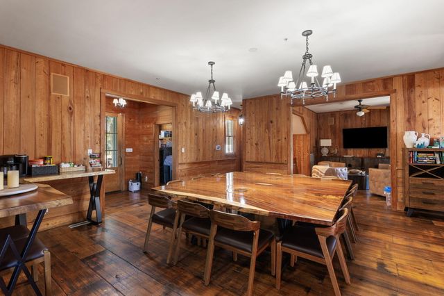 10 Beachview Lane, Edisto Island, SC 29438