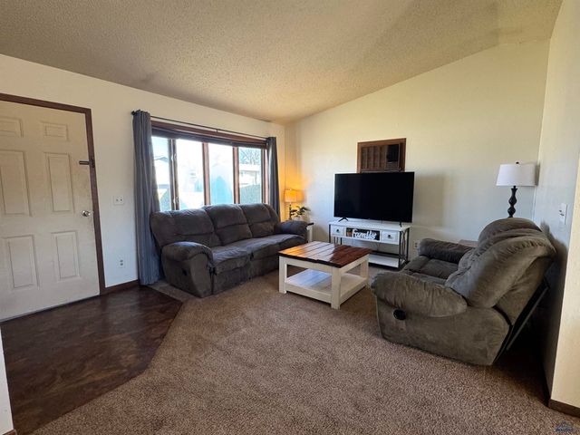 4607 SERENITY CT, Rapid City, SD 57703