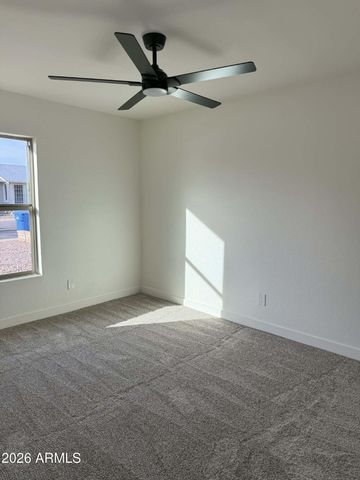 4050 E SACATON Street, Phoenix, AZ 85044