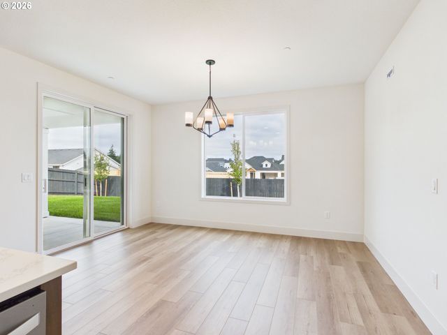 4220 N LUNA Ln, Ridgefield, WA 98642