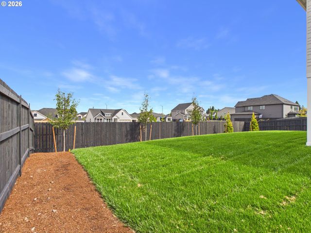 4220 N LUNA Ln, Ridgefield, WA 98642
