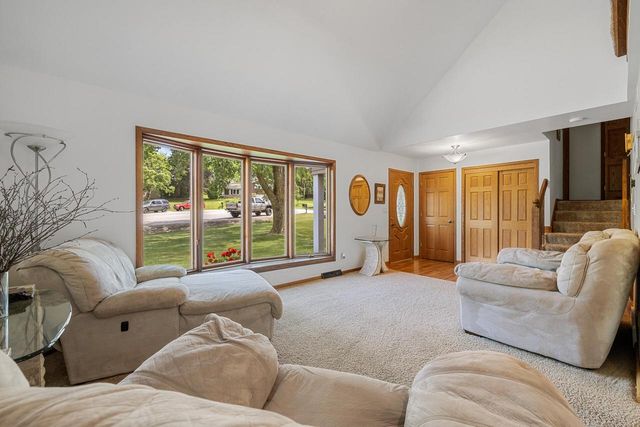 571 S Ridge COURT, Colgate, WI 53017
