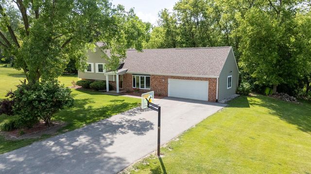 571 S Ridge COURT, Colgate, WI 53017