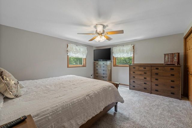 571 S Ridge COURT, Colgate, WI 53017