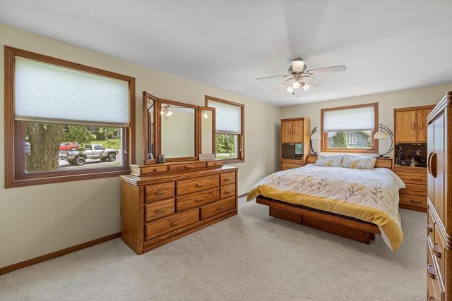 571 S Ridge COURT, Colgate, WI 53017